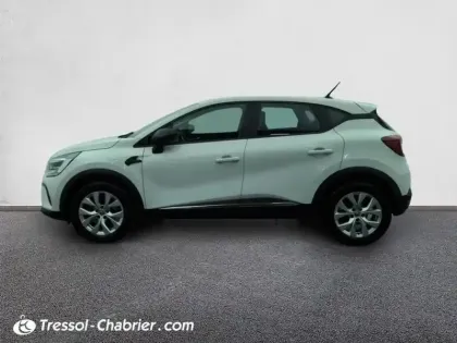 Photo 19 Renault Captur  TCe 100 Zen
