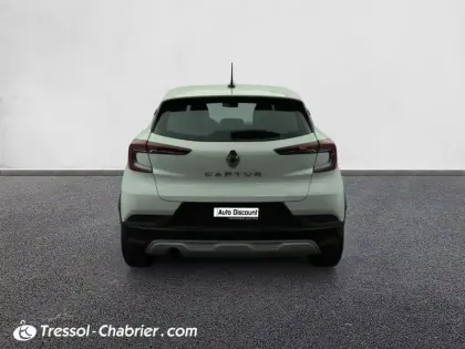 Photo 16 Renault Captur  TCe 100 Zen