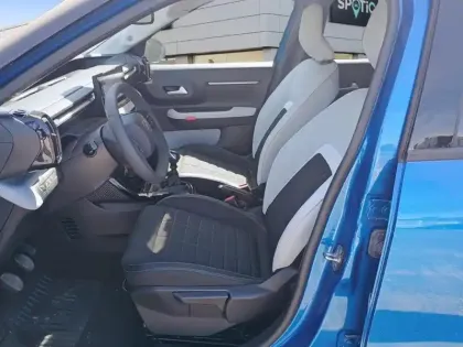 Photo 8 Citroën C3  Turbo 100 ch Manuelle Max