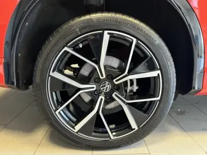 Photo 8 Volkswagen Tiguan  1.5 eHybrid 272ch R-Line DSG6