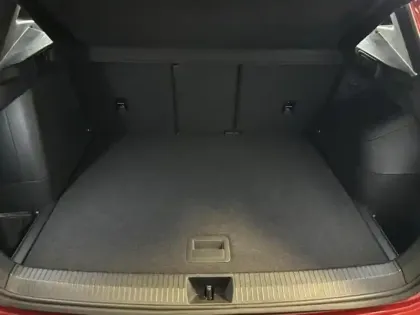 Photo 10 Volkswagen Tiguan  1.5 eHybrid 272ch R-Line DSG6