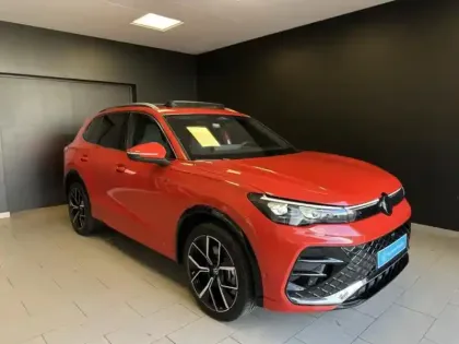 Photo 6 Volkswagen Tiguan  1.5 eHybrid 272ch R-Line DSG6