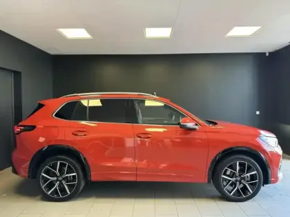 Photo 7 Volkswagen Tiguan  1.5 eHybrid 272ch R-Line DSG6