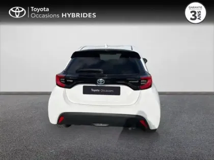 Photo 18 Toyota Yaris  116h Design 5p MY22