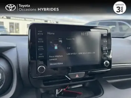 Photo 8 Toyota Yaris  116h Design 5p MY22