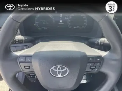 Photo 12 Toyota C-HR  1.8 Hybride 140ch Design MY25