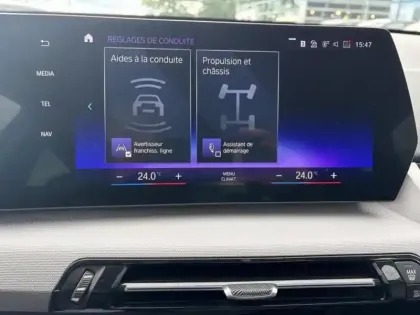 Photo 13 BMW X1  sDrive18d 150ch Business Design