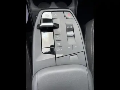 Photo 14 BMW X1  sDrive18d 150ch Business Design