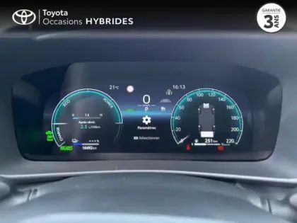 Photo 13 Toyota C-HR  2.0 Hybride Rechargeable 225ch Design MY25