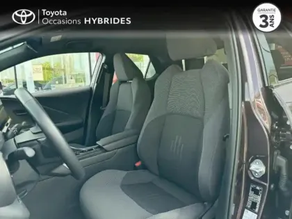 Photo 10 Toyota C-HR  2.0 Hybride Rechargeable 225ch Design MY25