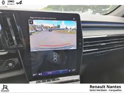 Photo 52 Renault Austral  1.2 E-Tech full hybrid 200ch Techno - 25