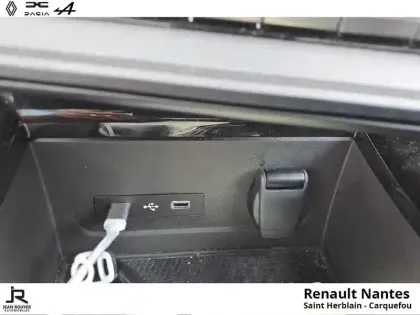 Photo 55 Renault Austral  1.2 E-Tech full hybrid 200ch Techno - 25
