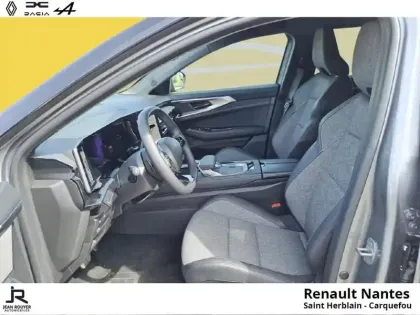 Photo 43 Renault Austral  1.2 E-Tech full hybrid 200ch Techno - 25