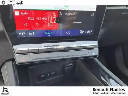 Photo 26 Renault Austral  1.2 E-Tech full hybrid 200ch Techno - 25