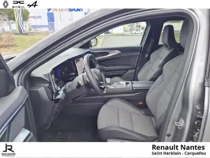 Photo 47 Renault Austral  1.2 E-Tech full hybrid 200ch Techno - 25