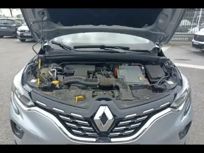 Photo 14 Renault Captur  1.6 E-Tech hybride rechargeable 160ch Initiale Paris -21