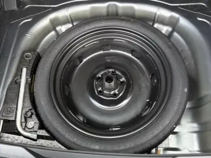 Photo 8 Volkswagen T-roc  1.5 TSI EVO 150ch Life Plus DSG7