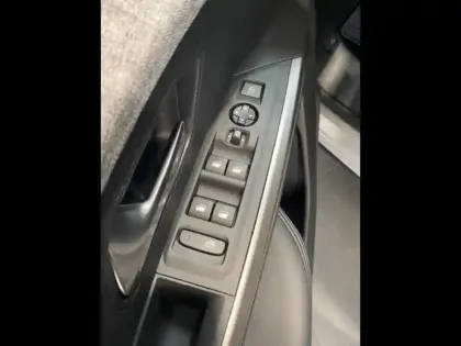 Photo 9 Peugeot 5008  Hybrid 145 Allure e-DCS6 GPS Camera Full Led