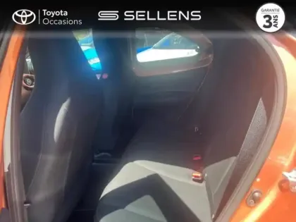 Photo 11 Toyota Aygo  X 116h Graphic