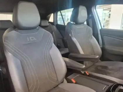 Photo 12 Volkswagen Id.4  174ch Pro 77 kWh Life Plus