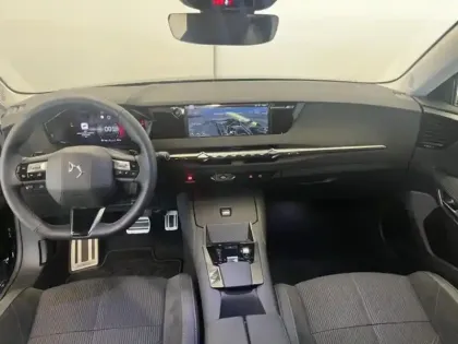 Photo 10 DS DS 4 N°4 Hybride 145ch Performance Line BVRD6