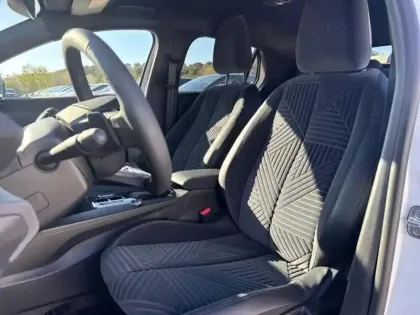 Photo 9 Lancia Ypsilon  1.2 Ibrida 100ch LX eDCT6