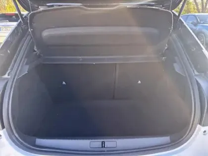 Photo 5 Lancia Ypsilon  1.2 Ibrida 100ch LX eDCT6