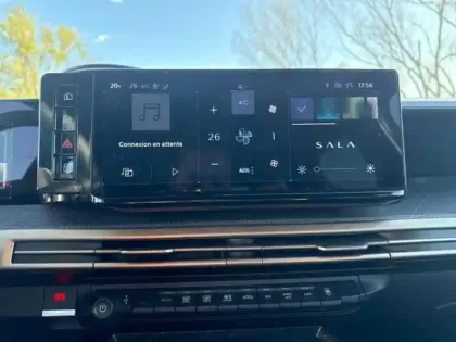 Photo 13 Lancia Ypsilon  1.2 Ibrida 100ch LX eDCT6