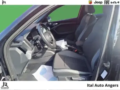 Photo 8 Audi A1  Sportback 25 TFSI 95ch S line S tronic 7