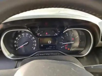 Photo 9 Citroën C3 Aircross  PureTech 110ch S&S Shine