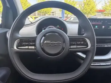 Photo 11 Fiat 500  e 118ch Icône Plus