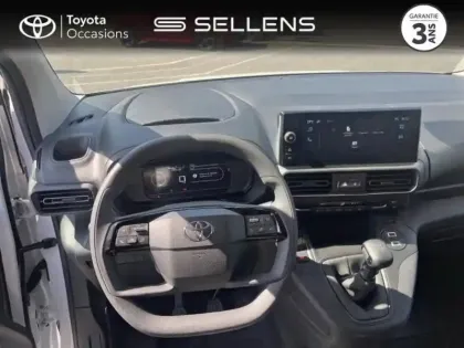 Photo 8 Toyota Proace  CITY Medium 100 D-4D Start MY25