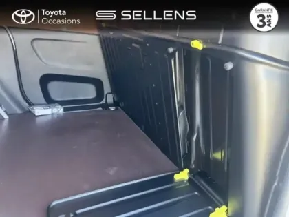 Photo 5 Toyota Proace  CITY Medium 100 D-4D Start MY25