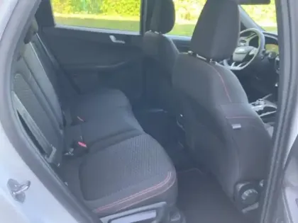 Photo 11 Ford Kuga  2.5 Duratec 180ch Hybrid FlexiFuel ST-Line Powershift