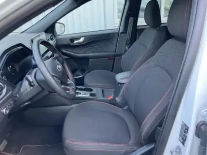 Photo 9 Ford Kuga  2.5 Duratec 180ch Hybrid FlexiFuel ST-Line Powershift