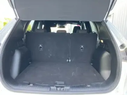 Photo 12 Ford Kuga  2.5 Duratec 180ch Hybrid FlexiFuel ST-Line Powershift