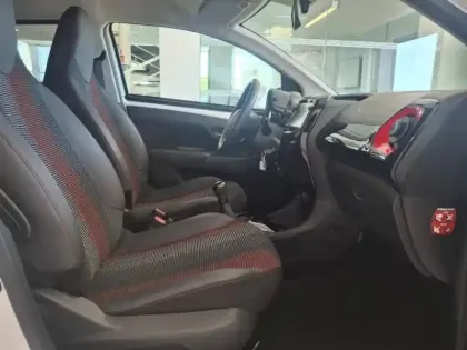 Photo 14 Peugeot 108  VTi 72 GT Line S&S 85g 5p