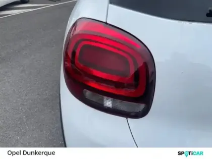 Photo 12 Citroën C3  1.2 PureTech 83ch S&S Shine