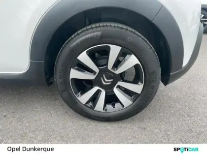 Photo 8 Citroën C3  1.2 PureTech 83ch S&S Shine