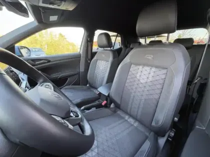 Photo 9 Volkswagen T-cross  1.0 TSI 116ch R-Line Edition DSG7