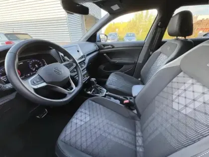 Photo 8 Volkswagen T-cross  1.0 TSI 116ch R-Line Edition DSG7