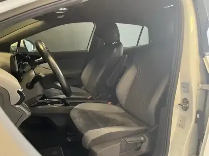 Photo 12 Volkswagen Id.4  204ch Pro Performance 77 kWh Business