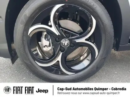 Photo 5 Alfa Romeo Junior  1.2 Ibrida 136ch Speciale DCT6