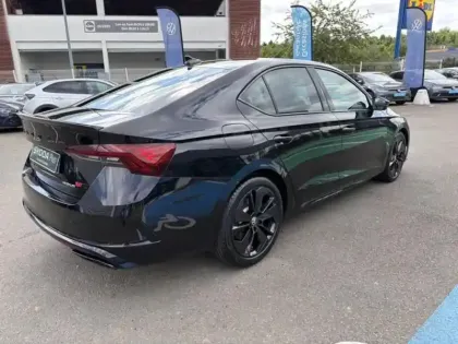 Photo 5 Skoda Octavia  2.0 TSI 245ch RS DSG7