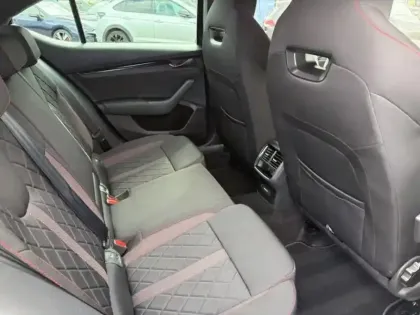 Photo 11 Skoda Octavia  2.0 TSI 245ch RS DSG7