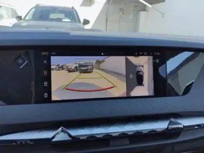 Photo 12 DS DS 4  E-TENSE 225ch Rivoli