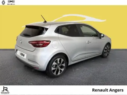 Photo 27 Renault Clio  1.5 Blue dCi 100ch Evolution