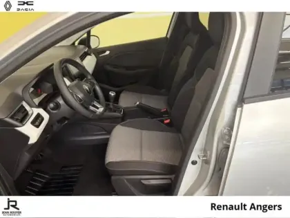 Photo 17 Renault Clio  1.5 Blue dCi 100ch Evolution