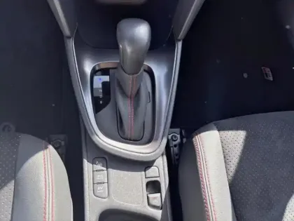 Photo 11 Toyota Yaris  Cross 116h GR Sport MY22