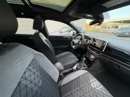 Photo 12 Volkswagen T-roc  2.0 TDI 150ch R-Line DSG7